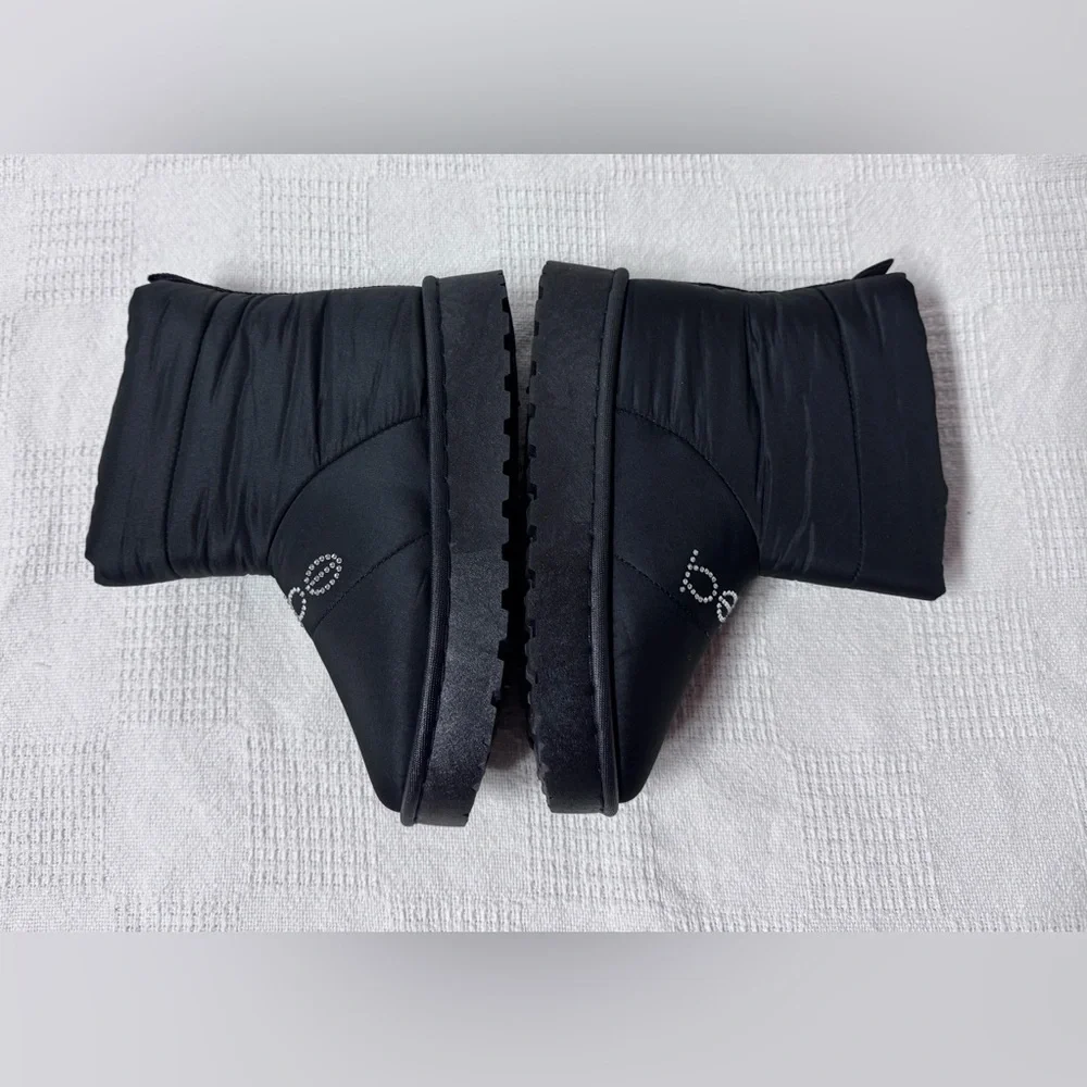 bebe Girls Black Puffer Winter Boots with Crystal Logo Sizes 1-2-3